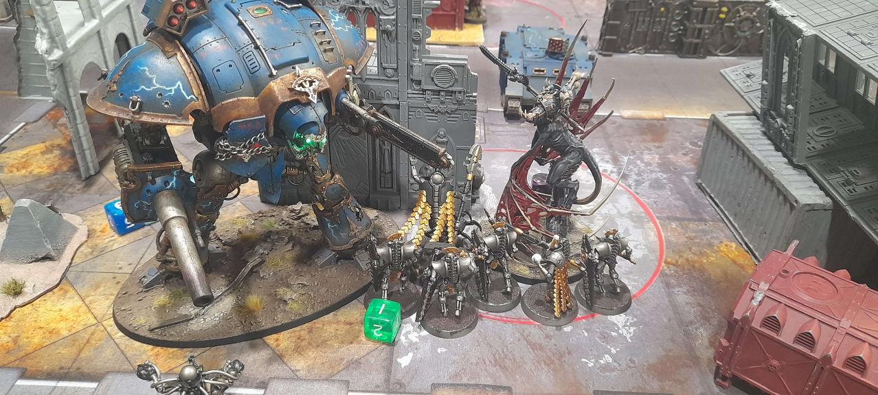 Chaos Knight charges into the Necron lychguard!